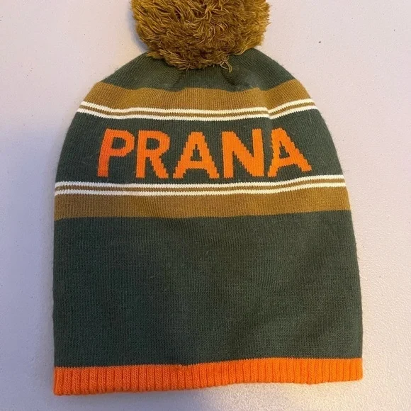 Prana Beanie Hat - Picture 3 of 4